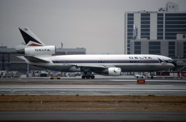 N902WA - Aircraft