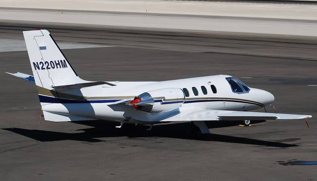 N220HM - Business jet