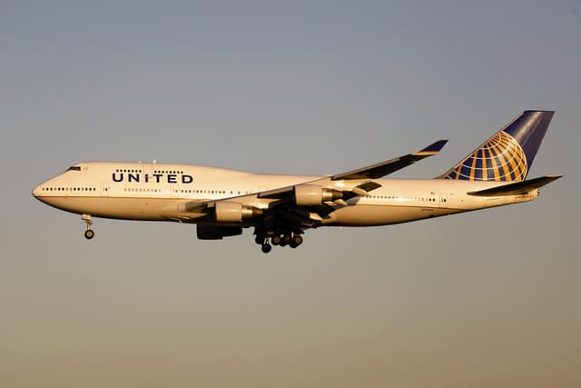 N179UA - Boeing