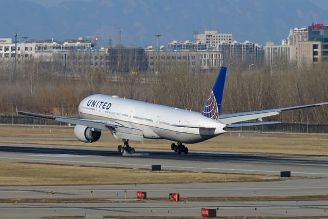 N2333U - Boeing