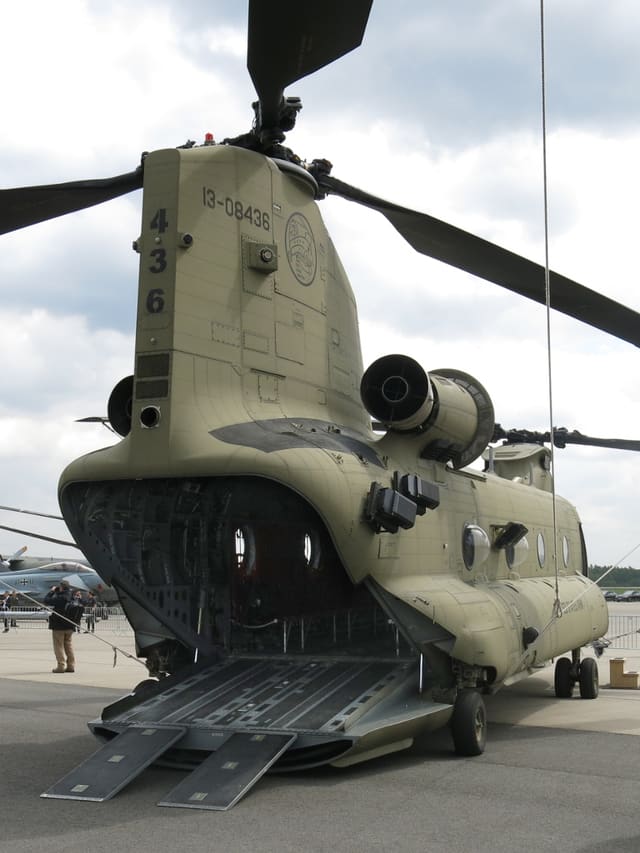  - Helicopter