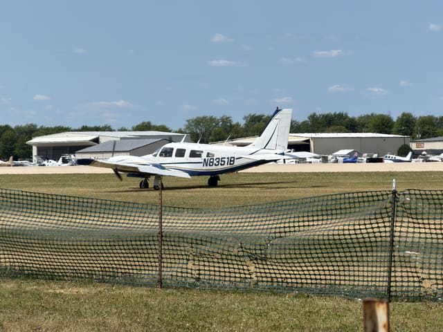 N8351B - 1981 Piper PA-34-220T