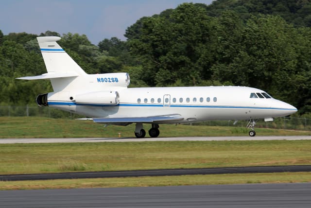 N902SB - Business jet