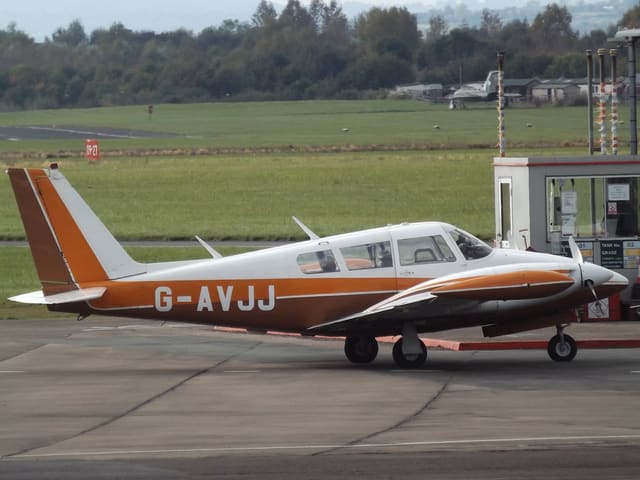 G-AVJJ - Piper
