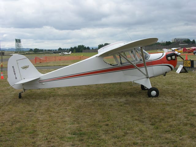 N36818 - Aircraft