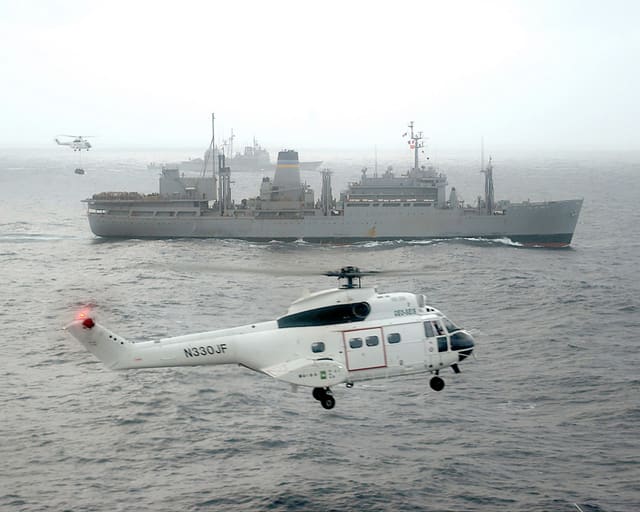 N330JF - Helicopter