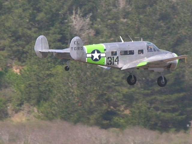 N314WN - Twin-engine aircraft