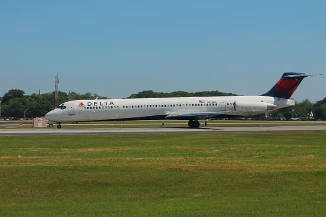 N958DL - Aircraft