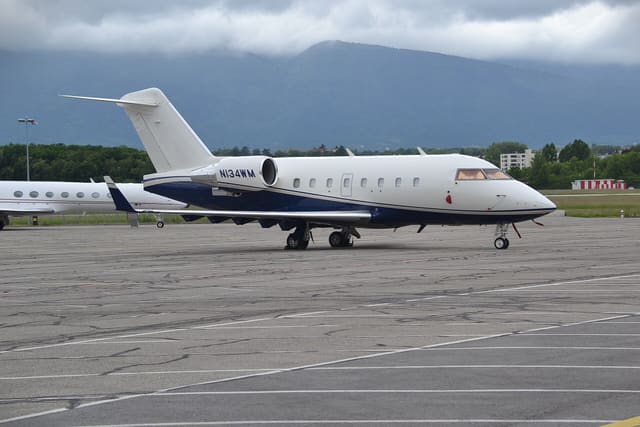 N134WM - Business jet