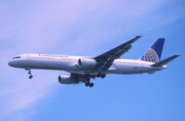N14121 - Aircraft