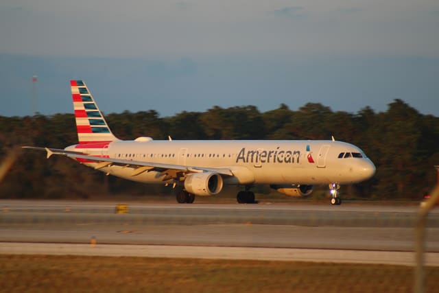N186US - Airbus