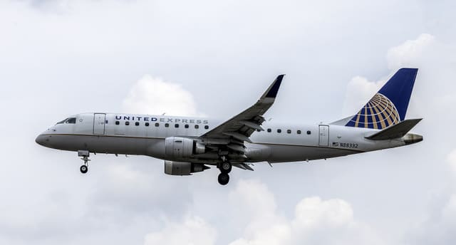 N88332 - Aircraft