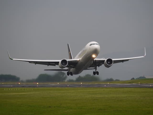 N347UP - Boeing