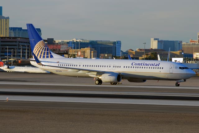 N37413 - Boeing