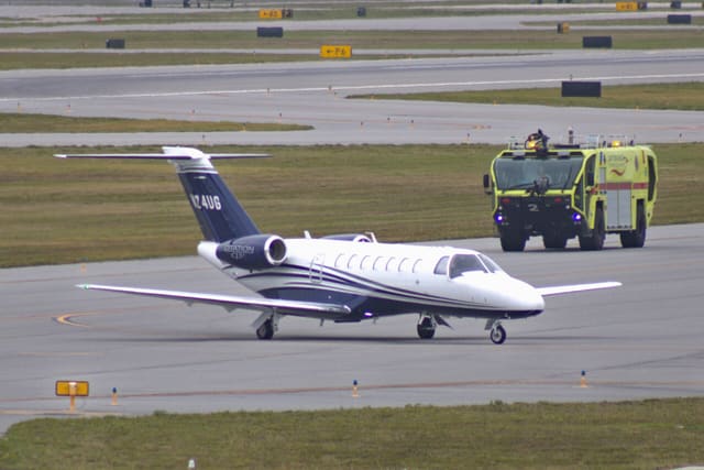 N24UG - Cessna