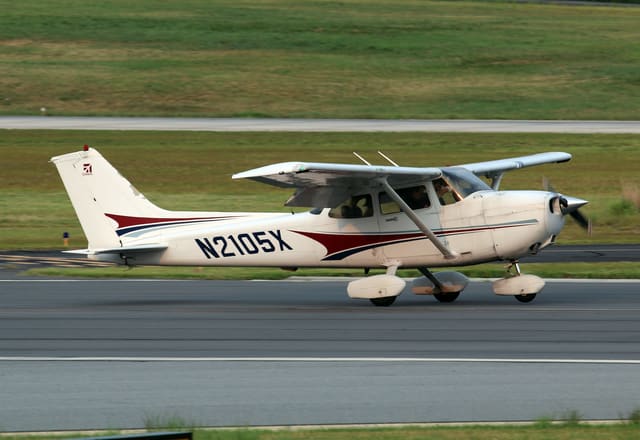 N2105X - Cessna