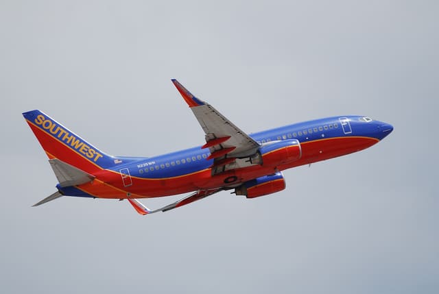 N235WN - Boeing