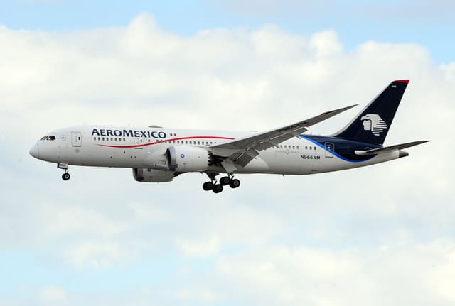 N966AM - Boeing