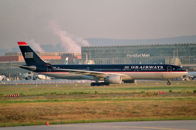 N677UW - Airbus