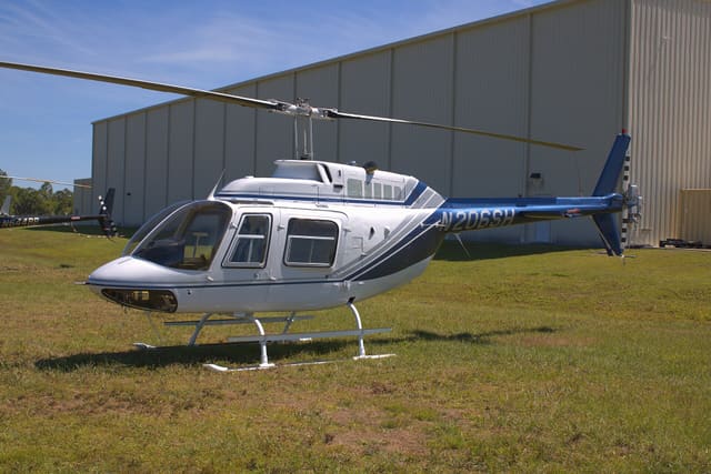 N206SH - Helicopter