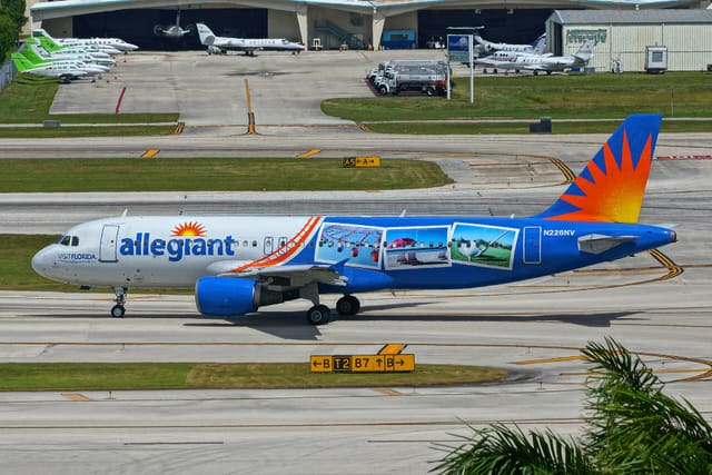 N228NV - Airbus