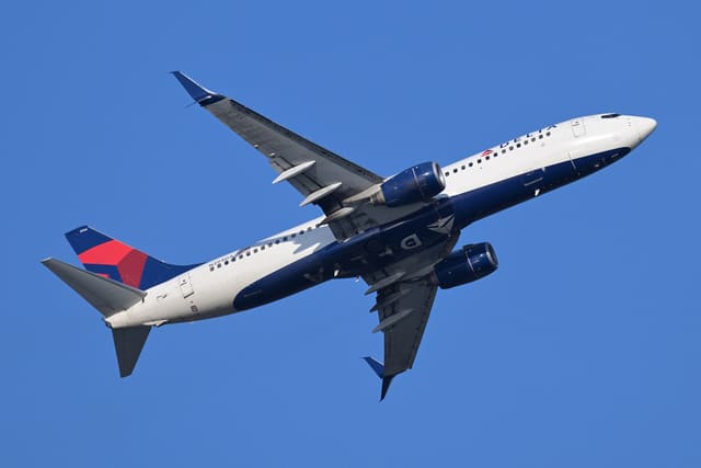 N394DA - Boeing
