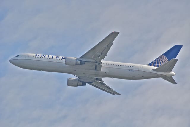 N652UA - Boeing