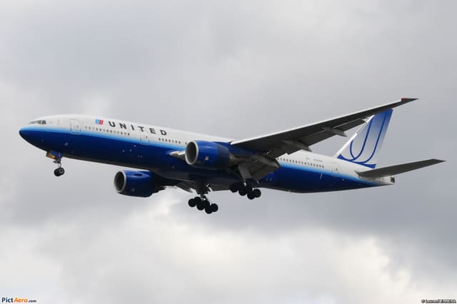 N780UA - Boeing