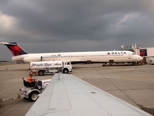 N926DL - Aircraft