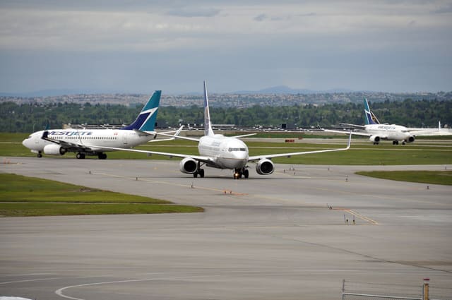 N16703 - Boeing