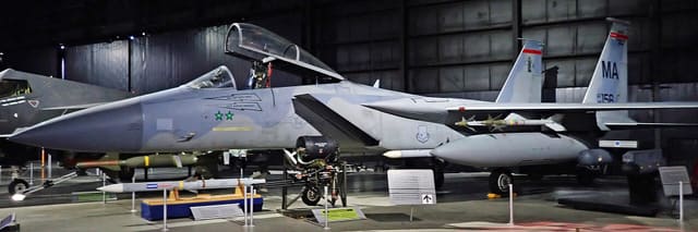  - Twin-engine aircraft