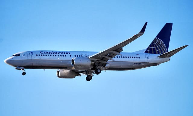 N37281 - Boeing