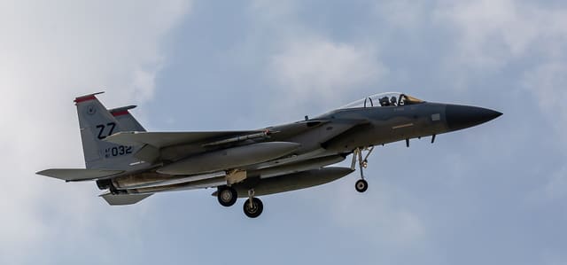  - Twin-engine aircraft