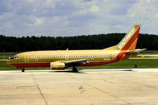 N332SW - Boeing