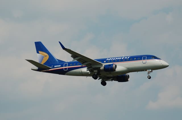 N810MD - Embraer