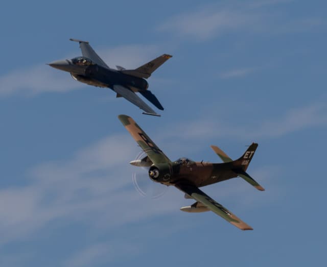 N39606 - Warbird