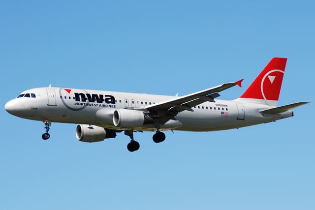 N366NW - Airbus