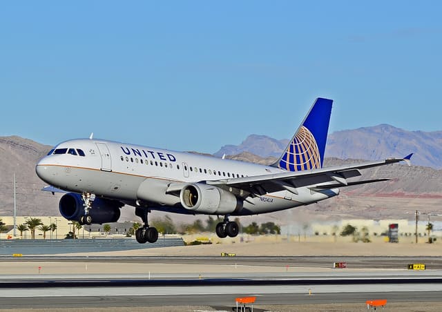 N824UA - Airbus