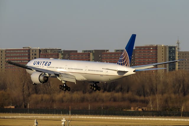 N2243U - Boeing