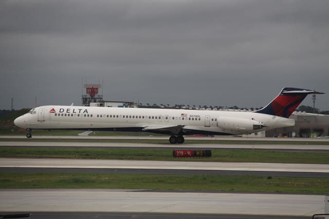 N978DL - Aircraft