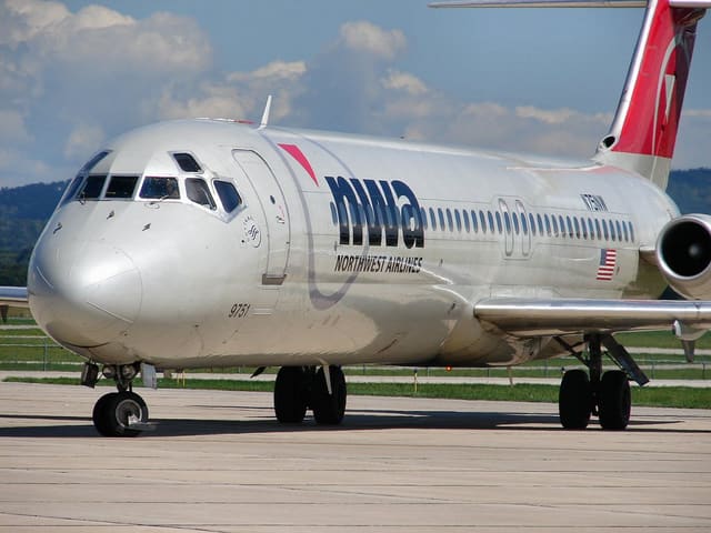 N751NW - Douglas