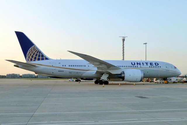 N26910 - Boeing