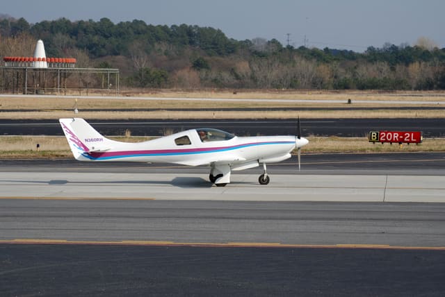 N360RH - Single-engine aircraft
