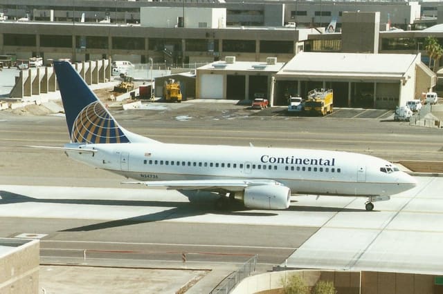 N24736 - Boeing
