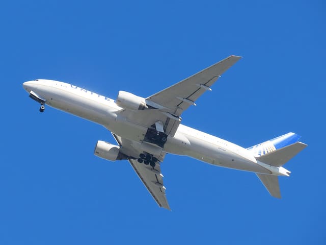 N777UA - Boeing
