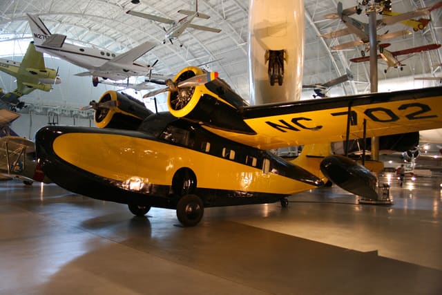  - Twin-engine aircraft