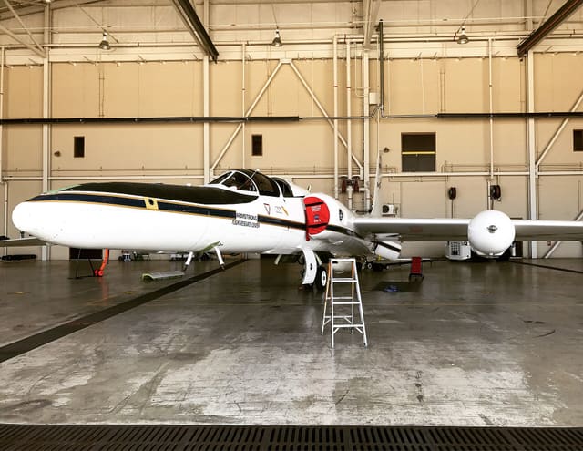 N809NA — Business jet