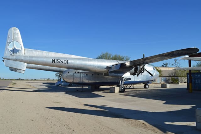N15501 - Twin-engine aircraft