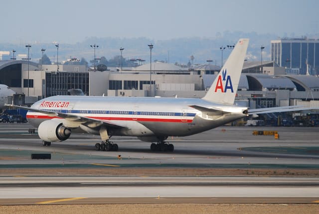 N780AN - Twin-engine aircraft