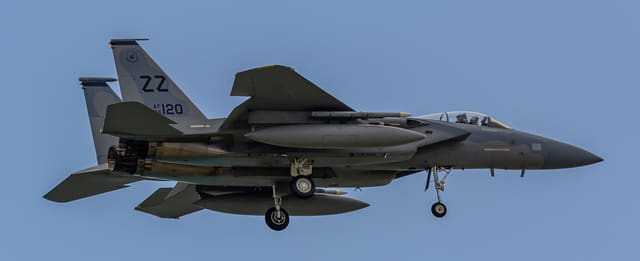  - Twin-engine aircraft